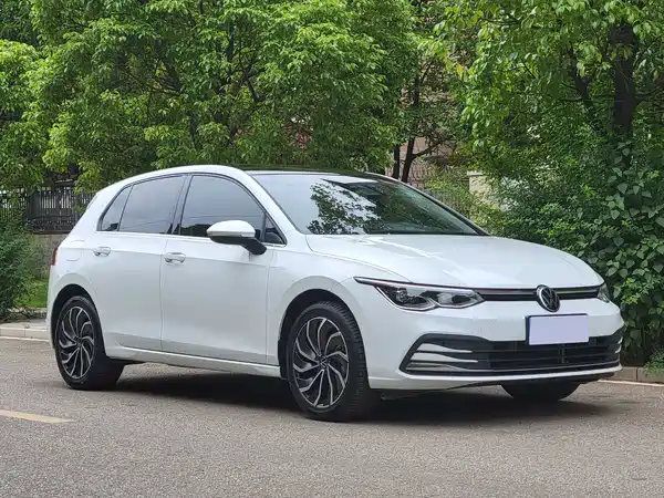 Volkswagen Golf 2023
