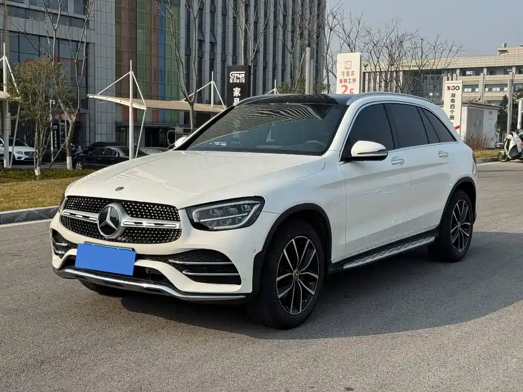 Mercedes-Benz GLC 2020 — фото 1