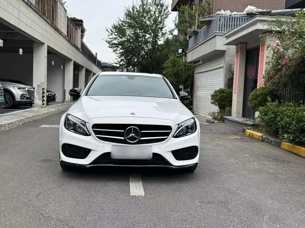 Mercedes-Benz C-Class 2018 — фото 12