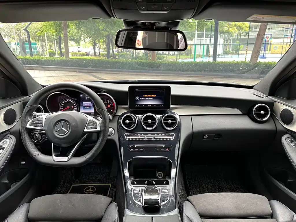 Mercedes-Benz C-Class 2017 — фото 8