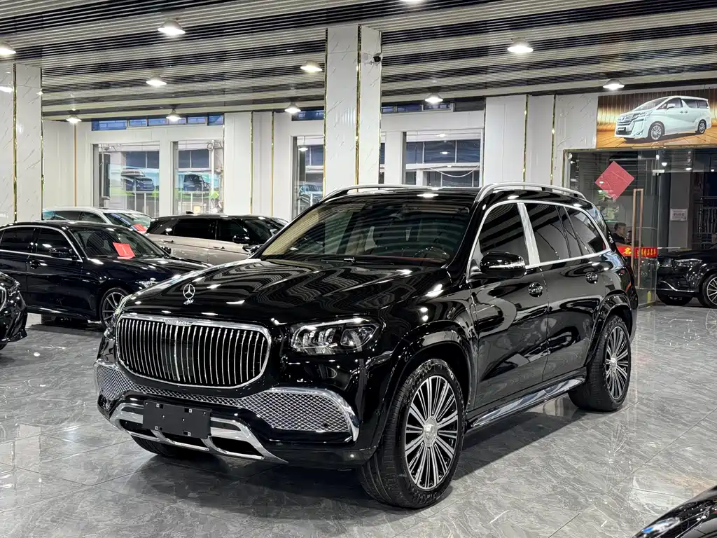 Mercedes-Benz GLS 2023 — фото 1