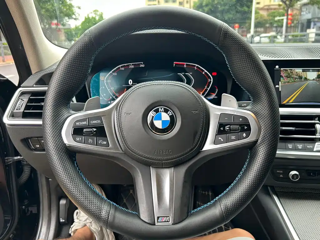 BMW 3 Series 2021 — фото 14