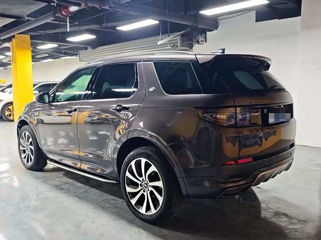 Land Rover Discovery Sport 2022 — фото 7