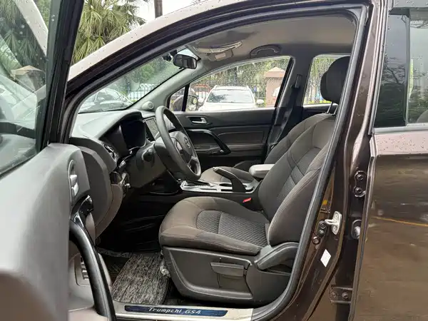 GAC Trumpchi GS4 2017