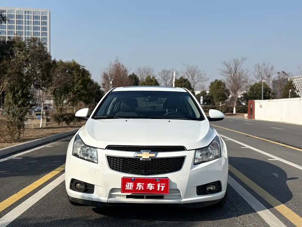 Chevrolet Cruze 2014 — фото 2
