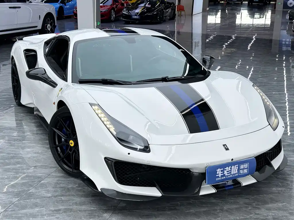 Ferrari 488 2016 — фото 15
