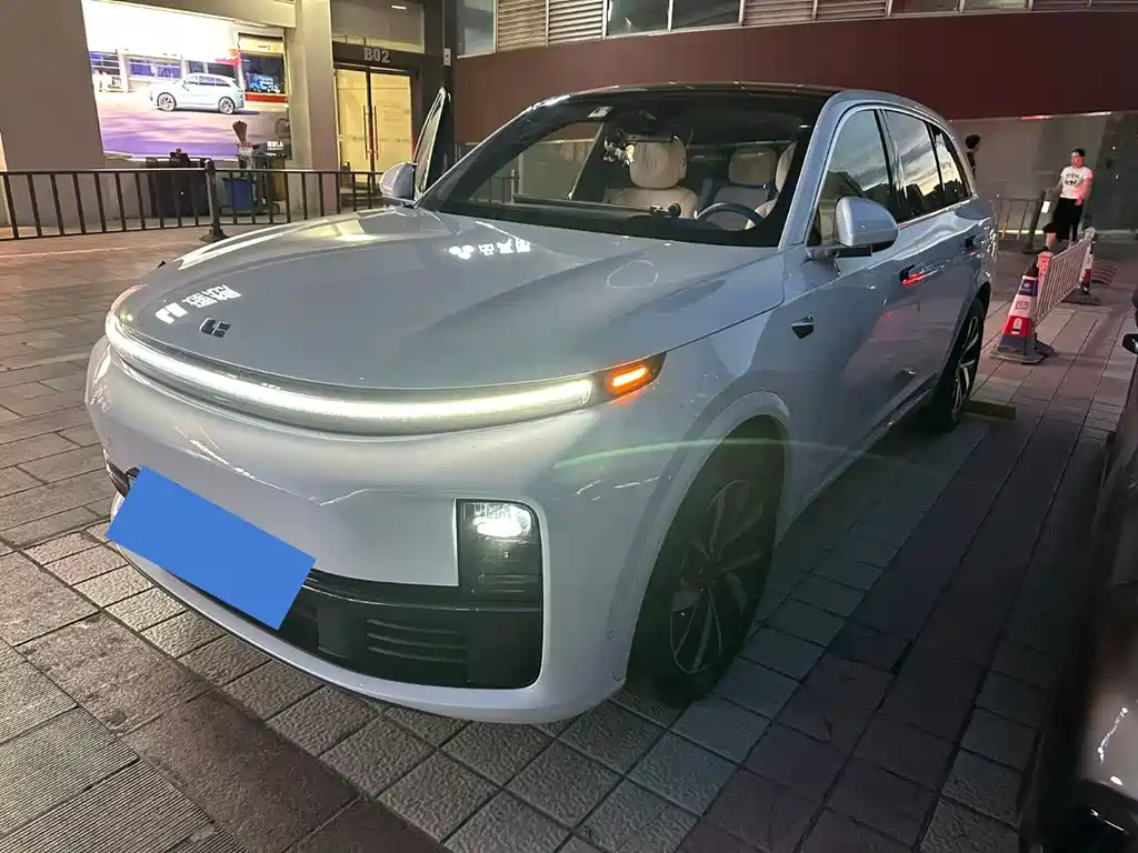 Li Auto Li L7 2023