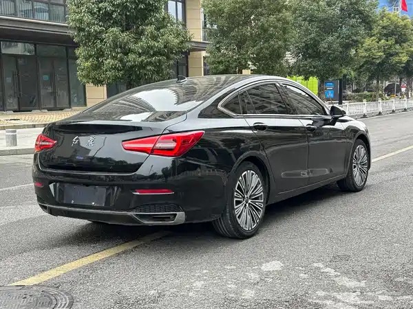 Hongqi H5 2022