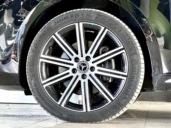 Mercedes-Benz V-Class 2022