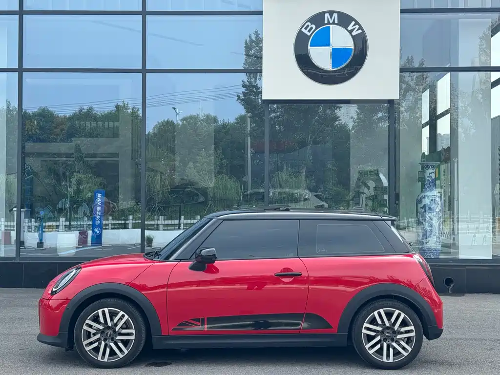 MINI Mini 2026