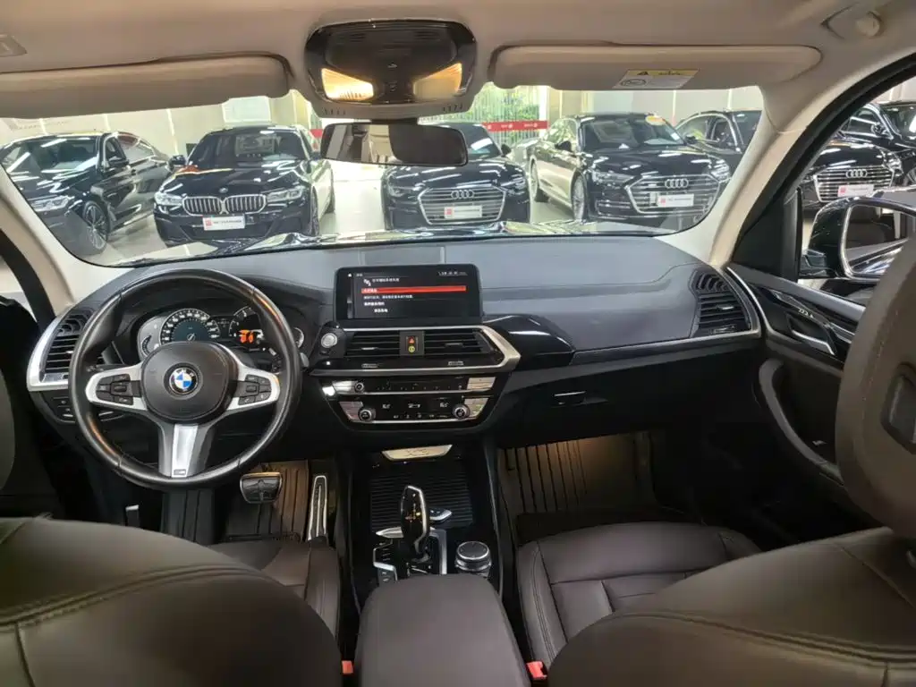 BMW X3 2018 — фото 10