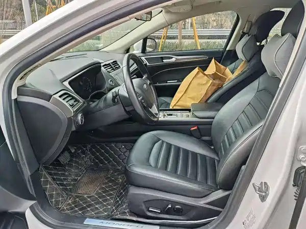 Ford Mondeo 2020