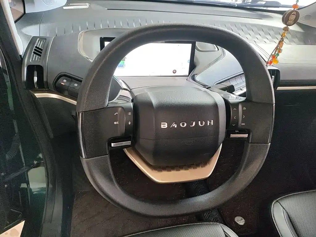 Baojun KiWi EV 2024 — фото 11