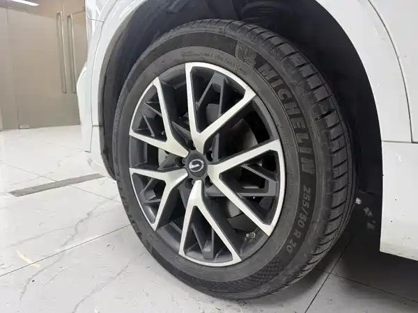 GAC Trumpchi GS8 2023