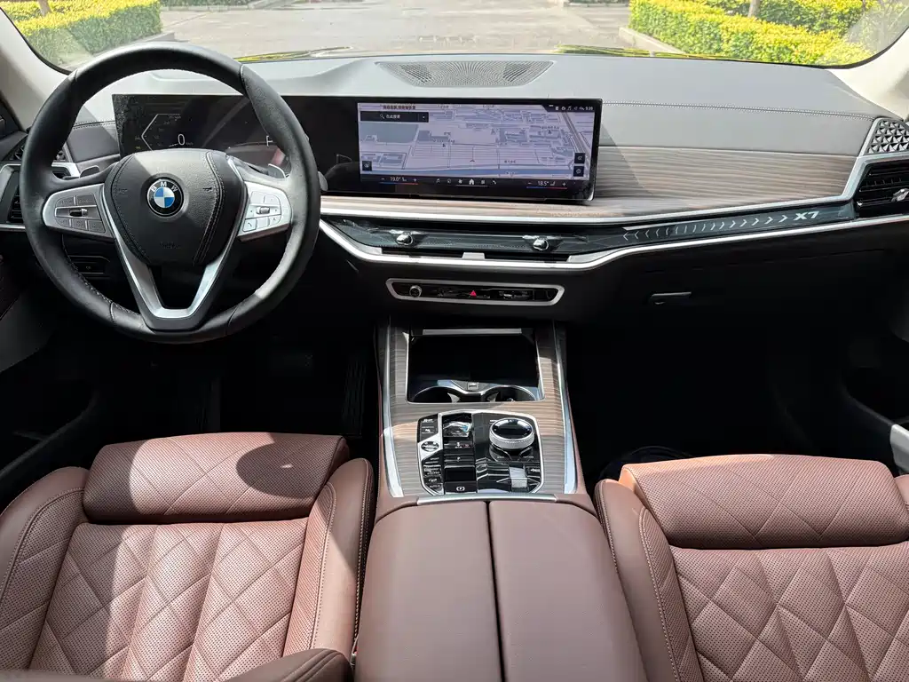 BMW X7 2025 — фото 7