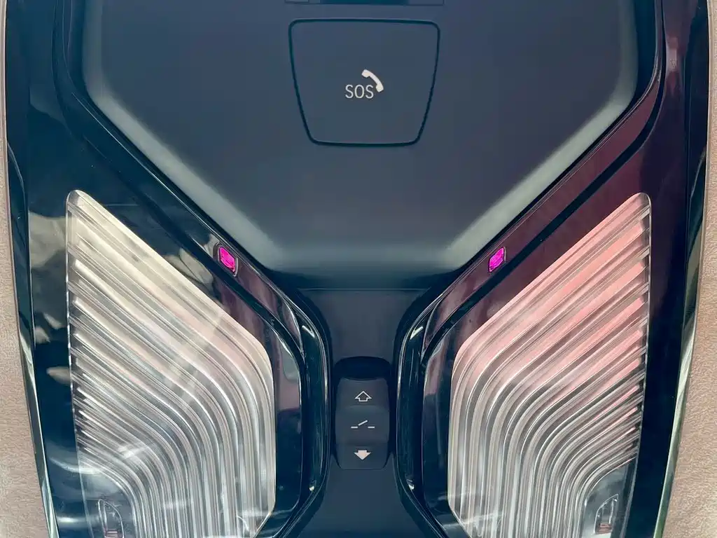 BMW i3 2022 — фото 14