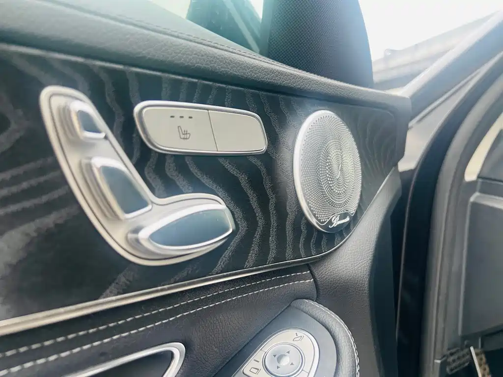 Mercedes-Benz C-Class 2016 — фото 10