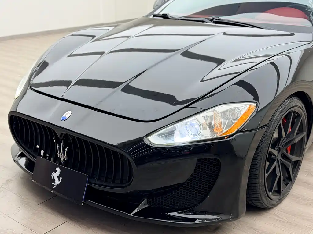 Maserati GranTurismo 2009 — фото 14
