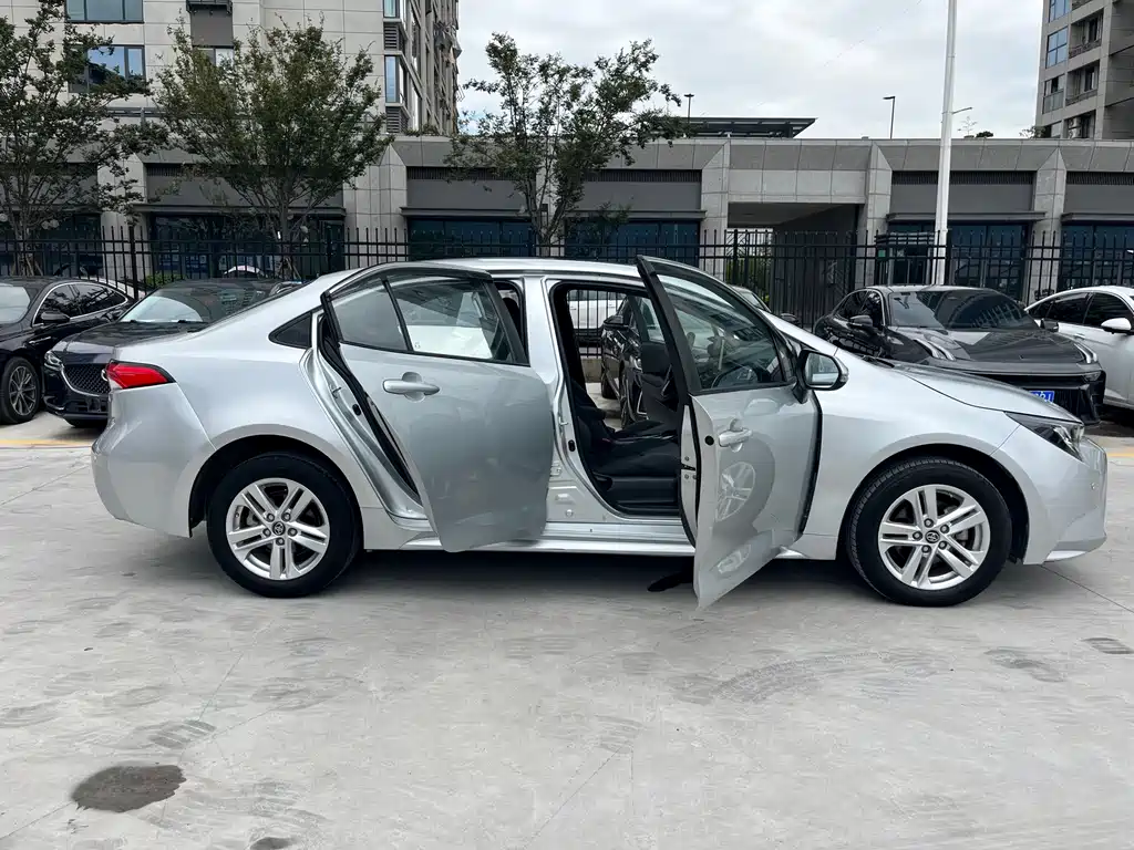 Toyota Levin 2019 — фото 12