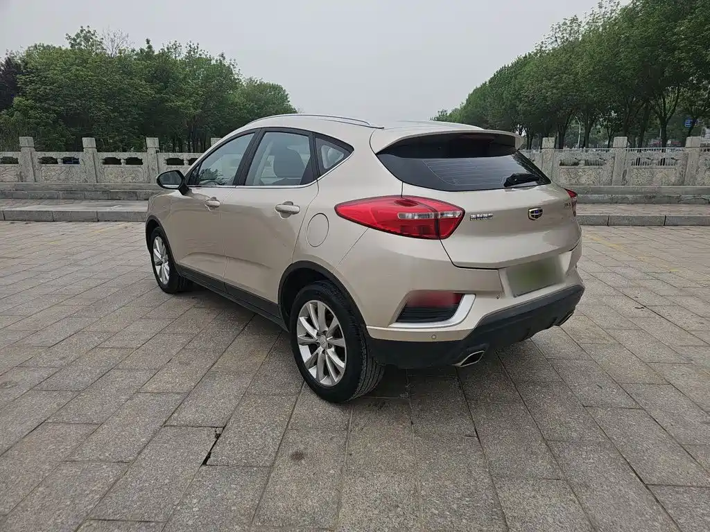 Geely Emgrand GS 2019 — фото 15
