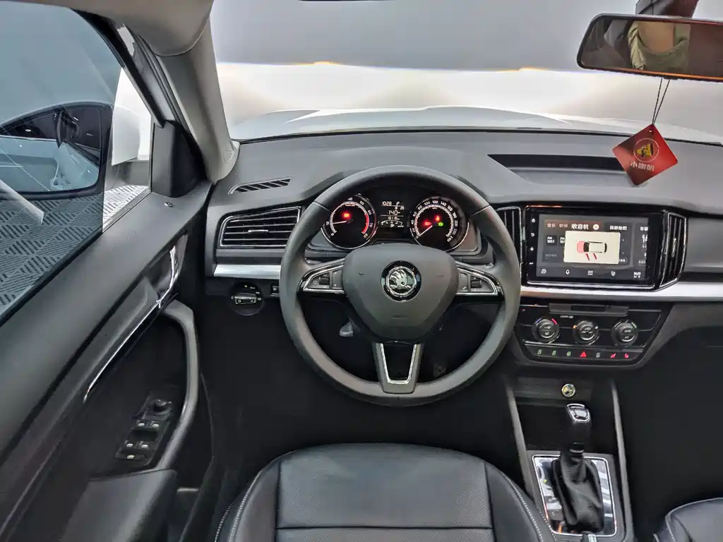 Skoda Kamiq 2024 — фото 12