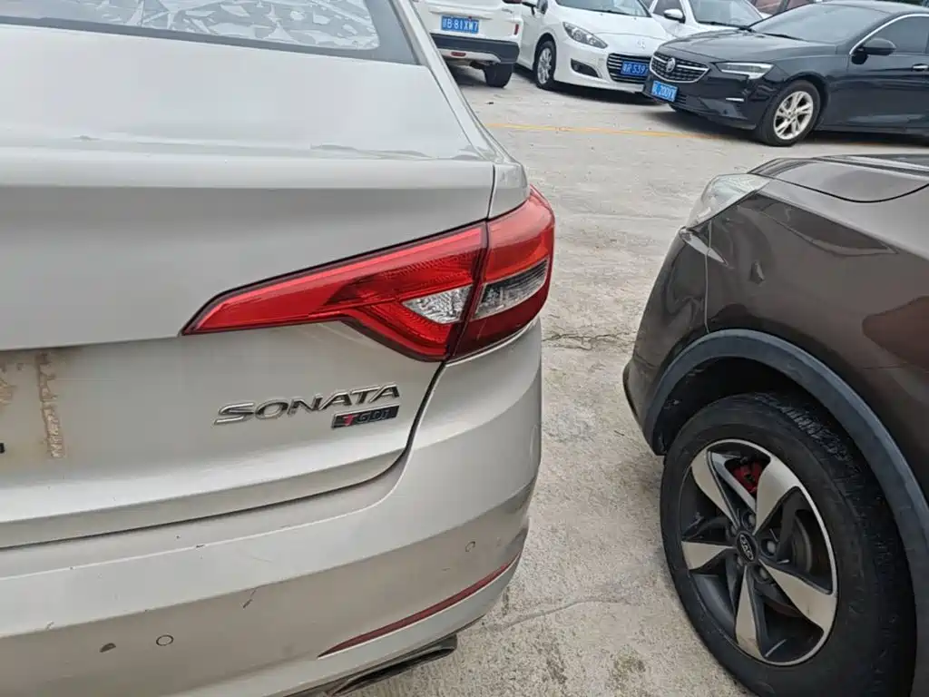 Hyundai Sonata 2015 — фото 8