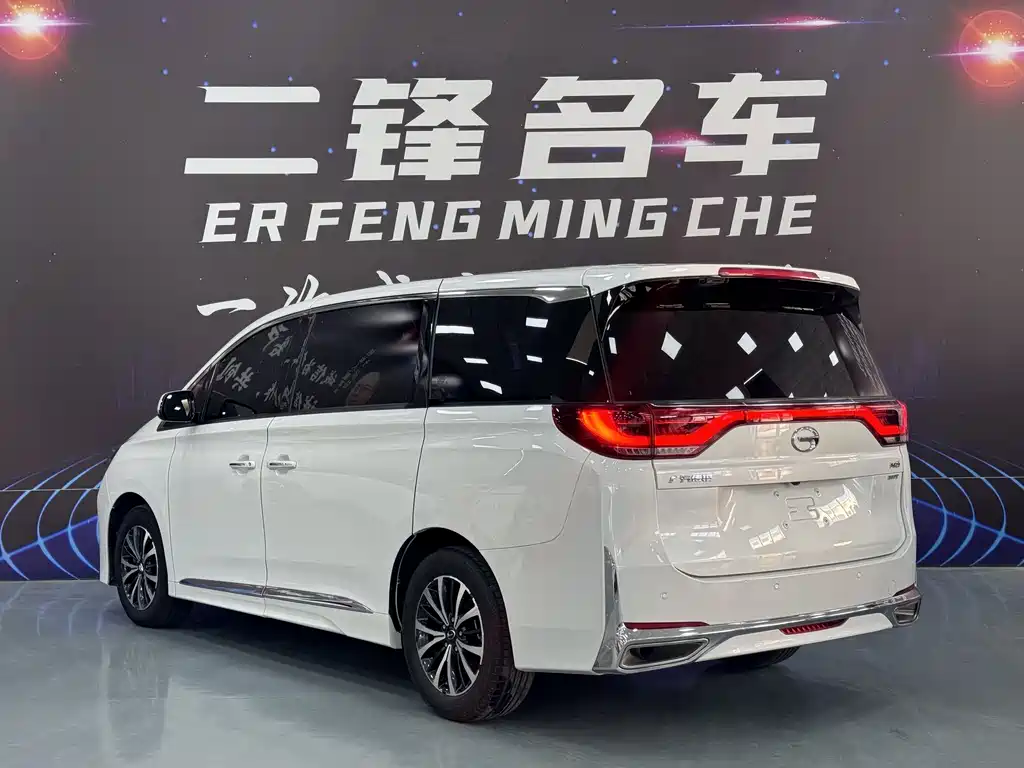 GAC Motor Trumpchi M8 2022 — фото 6