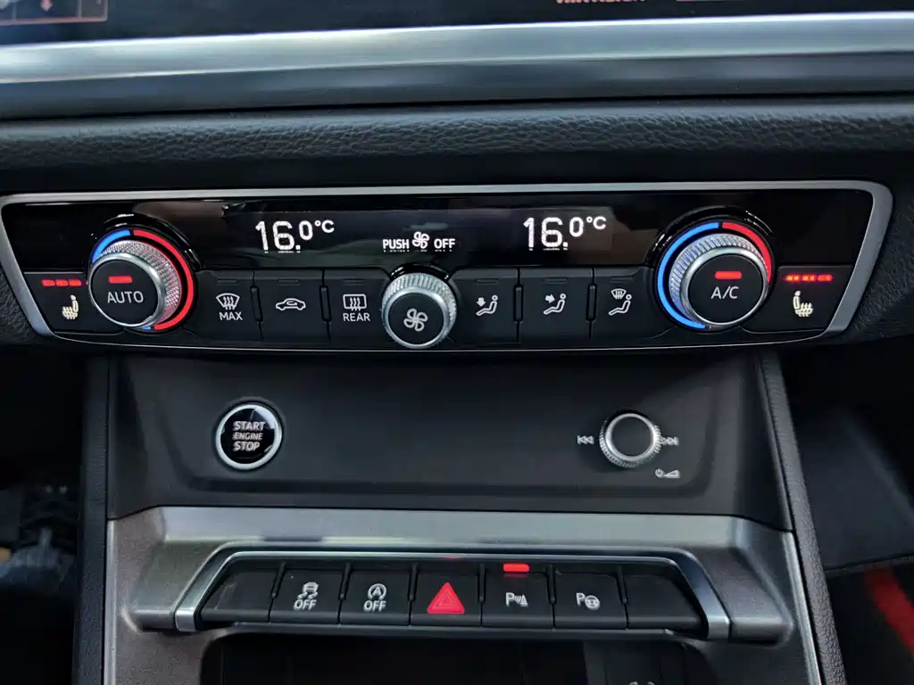 Audi Q3 2022 — фото 14