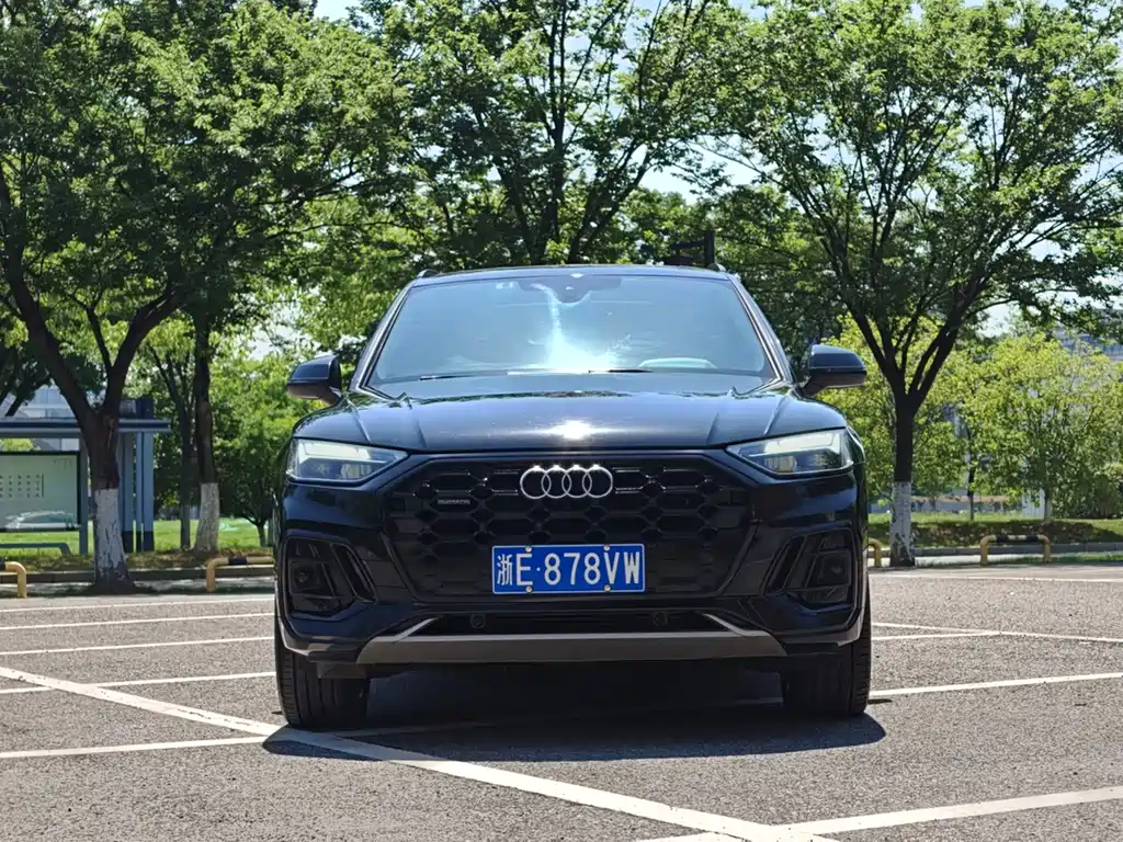 Audi Q5L 2023 — фото 2