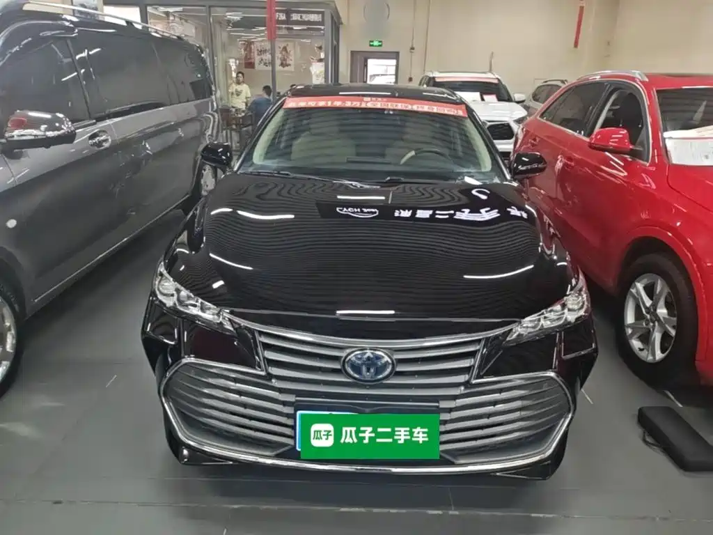 Toyota Avalon 2020 — фото 3