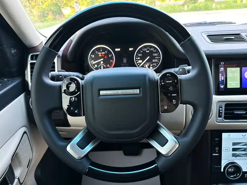 Land Rover Range Rover 2010 — фото 15