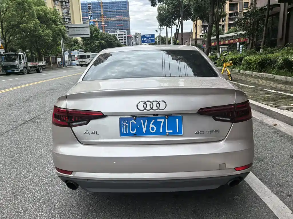 Audi A4L 2017 — фото 10
