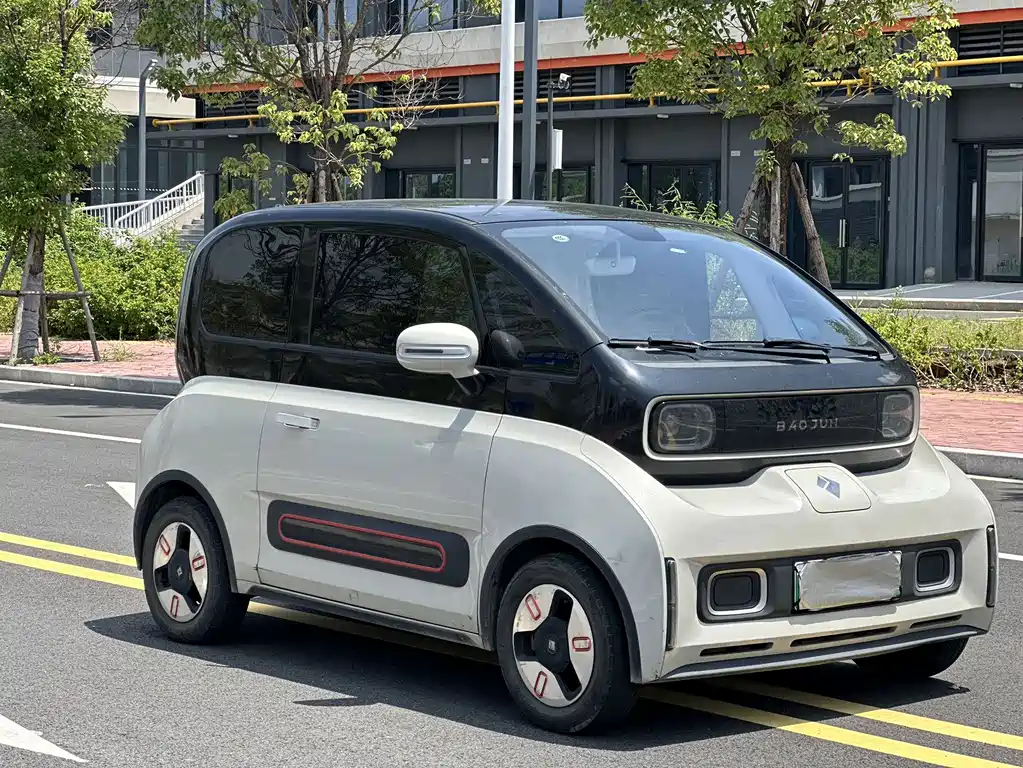 Baojun Kiwi EV 2022 — фото 3