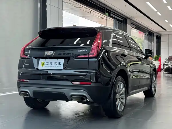 Cadillac XT4 2022
