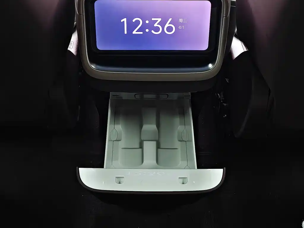 Xiaomi YU7 2025 — фото 11
