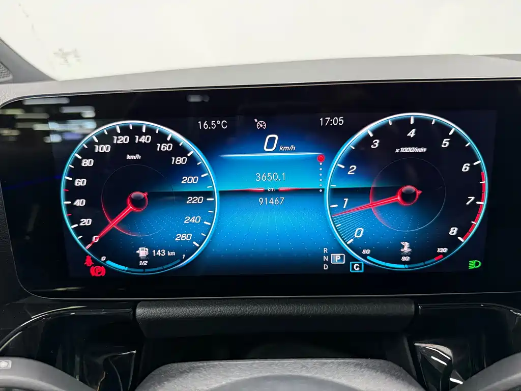 Mercedes-Benz GLA 2021 — фото 4