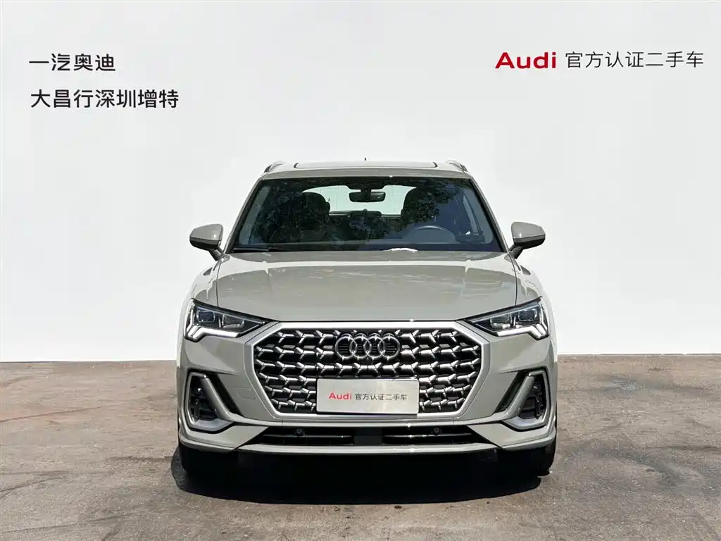 Audi Q3 2024 — фото 2