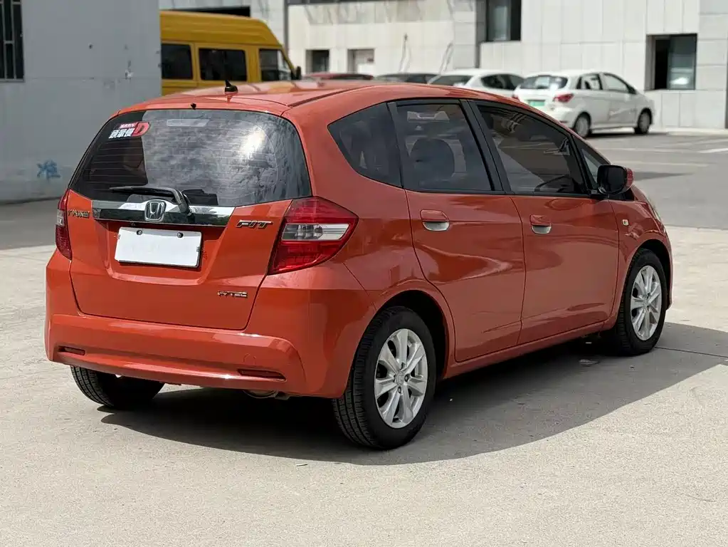 Honda Fit 2014 — фото 8