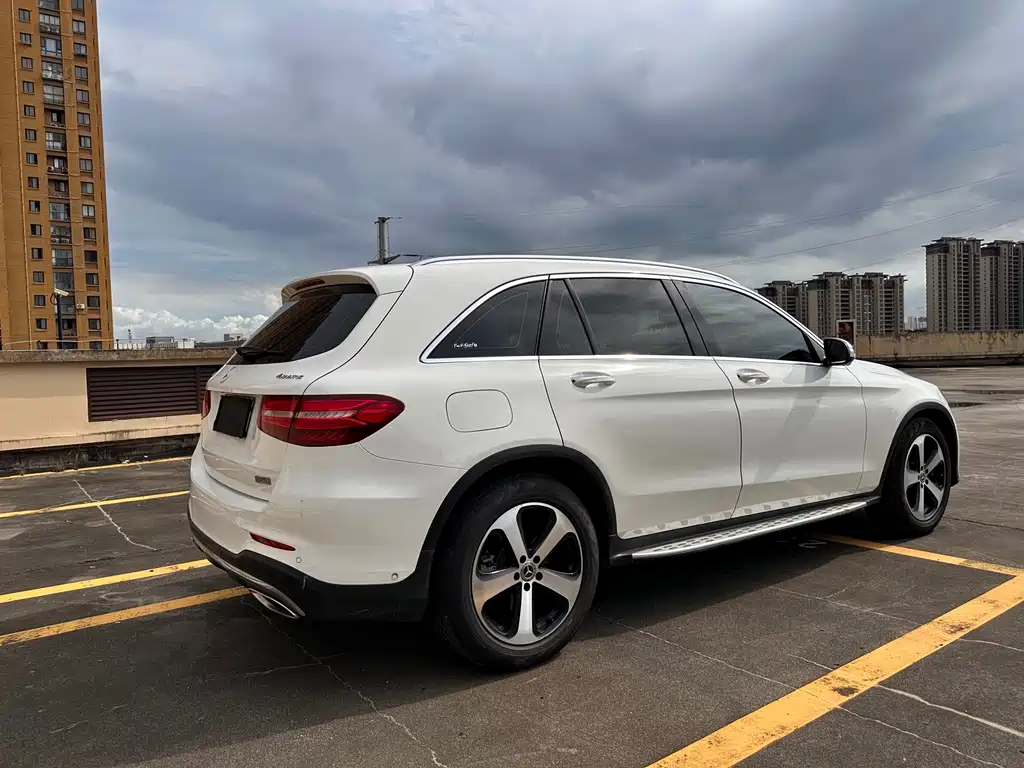 Mercedes-Benz GLC 2019 — фото 12