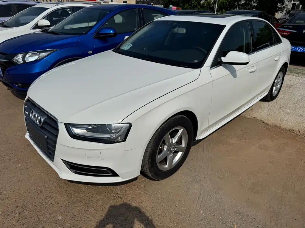 Audi A4L 2013