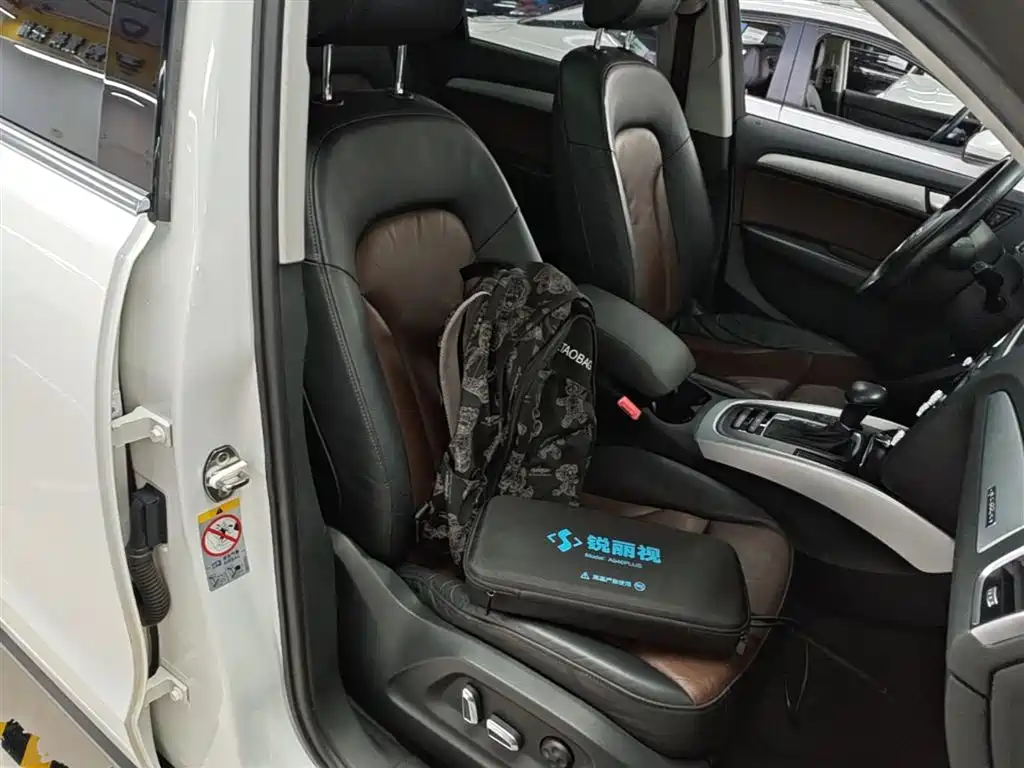 Audi Q5 2017 — фото 25