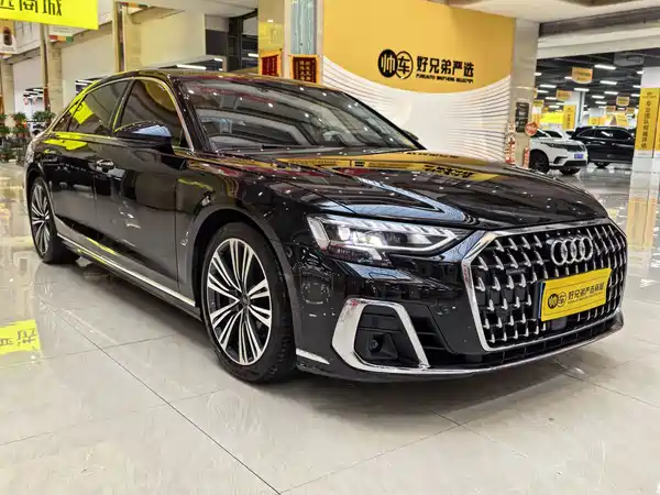 Audi A8 2023
