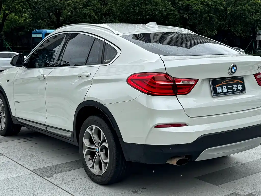 BMW X4 2015 — фото 19