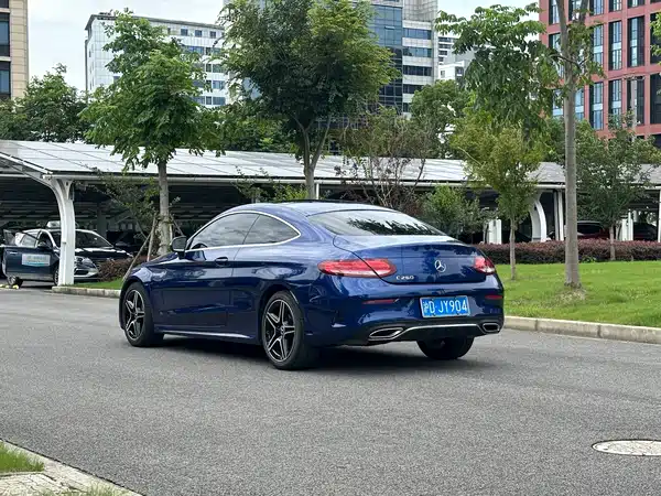 Mercedes-Benz C-Class 2020