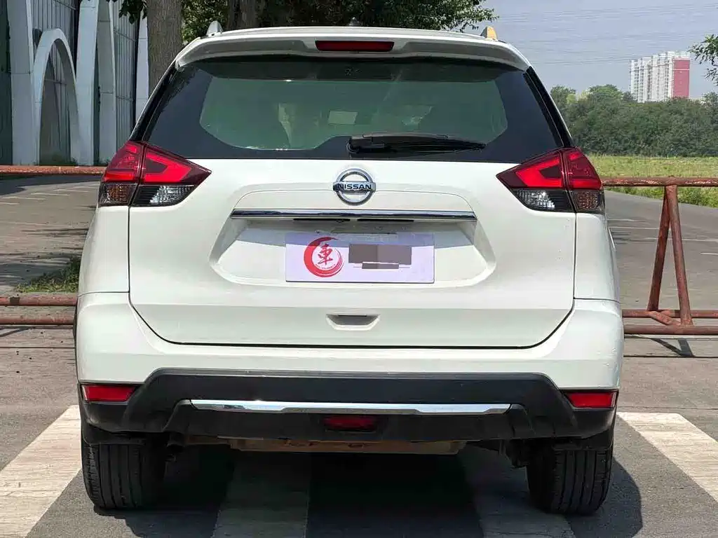 Nissan X-Trail 2018 — фото 16