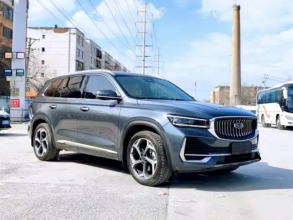 Geely Xingyue L 2023