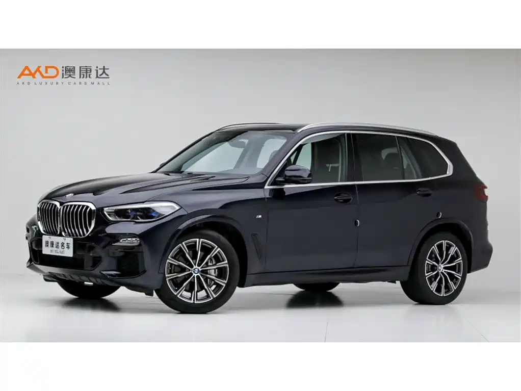 BMW X5 2021 — фото 1