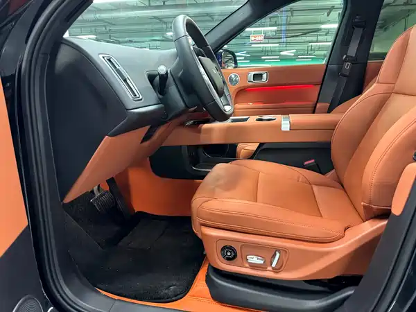 Li Auto L6 2024
