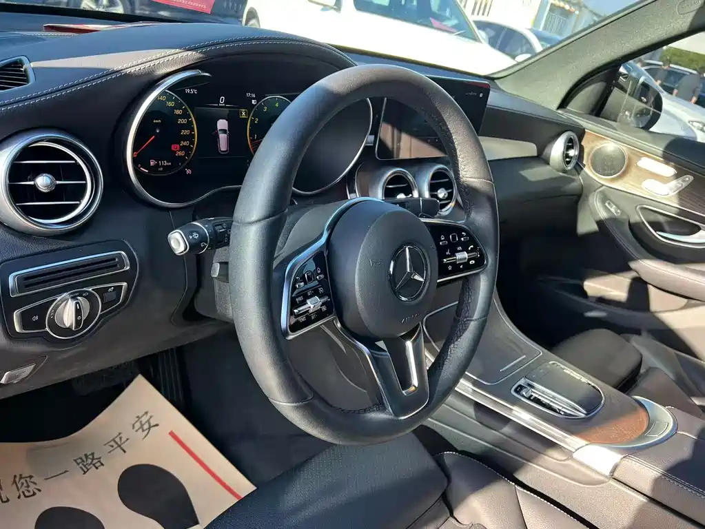 Mercedes-Benz GLC 2023 — фото 10