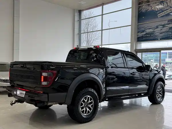 Ford F-150 Raptor 2022